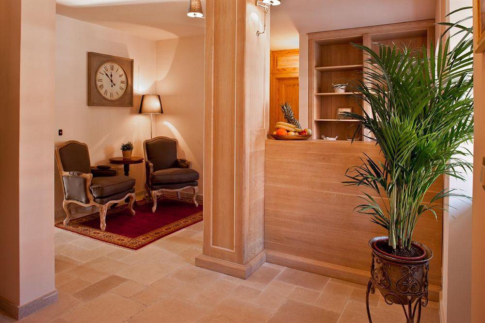 Bed & Breakfast Dvor Tacen 4*